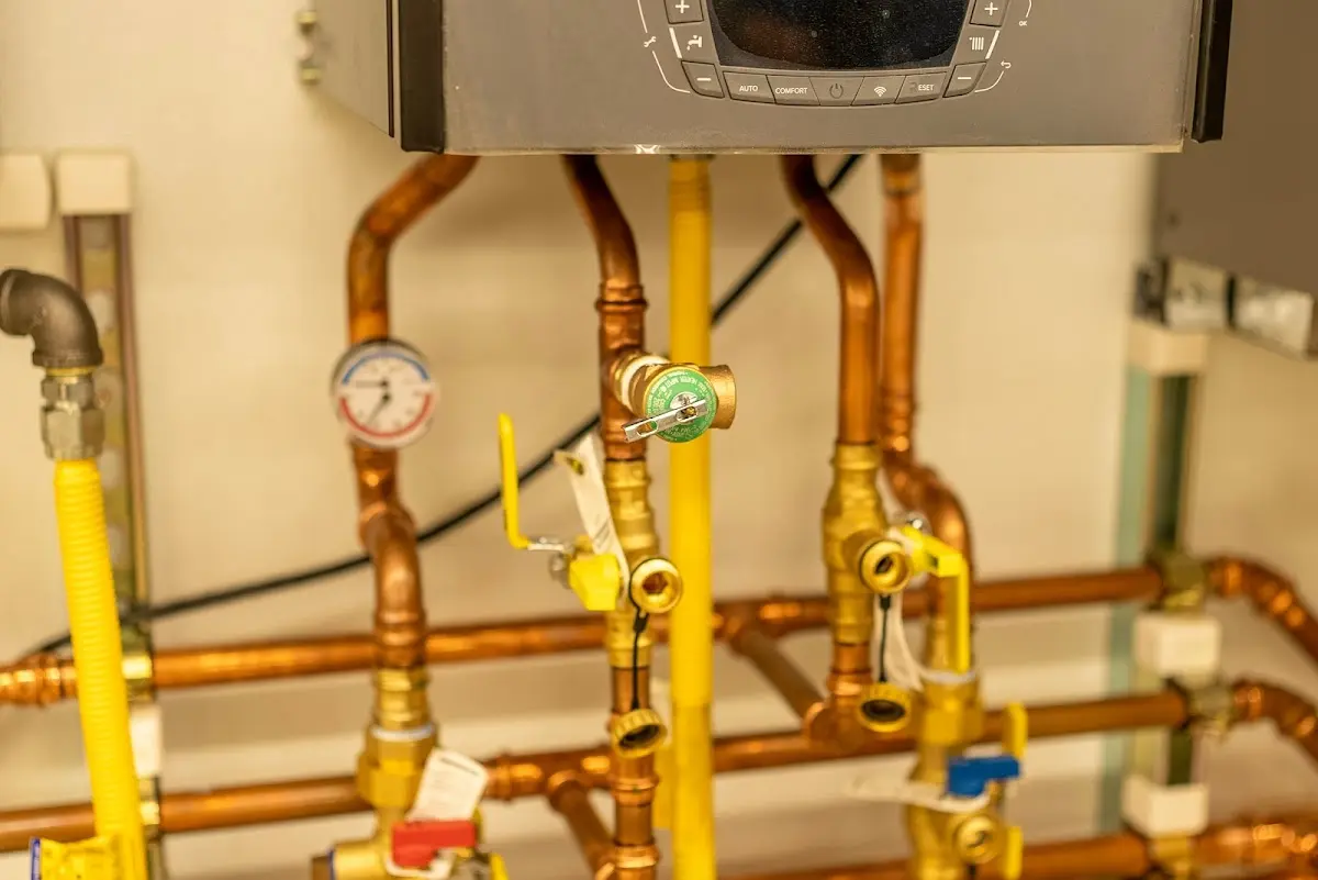 Licensed technician providing Sewer Cleanout for a homeowner in Mahtomedi